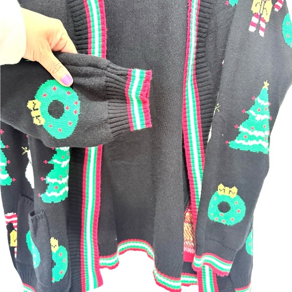 Holiday Black Cardigan with Festive Patterns XL - Picture 5 of 7